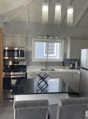 Microondas, horno y parrilla de estufa 