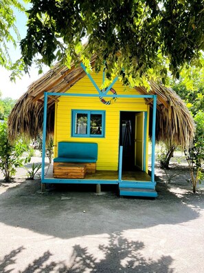 Cabin (Bungalow 2 -Pink) | Property grounds - HOTEL LAS CASITAS DE MAR ADENTRO  (Rosario Islands)
