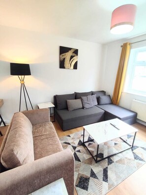 スマートテレビ、暖炉