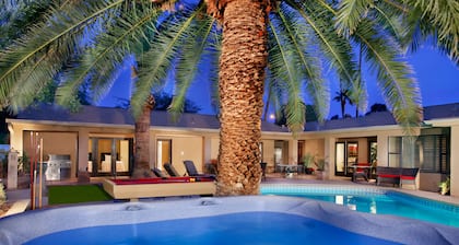 Golfers Paradise W/pickleball & Heated Pool & Spa!