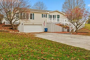 Exterior - Culver Lodge | 3BR/2BA, Near Lake Max & Academies (Culver)
