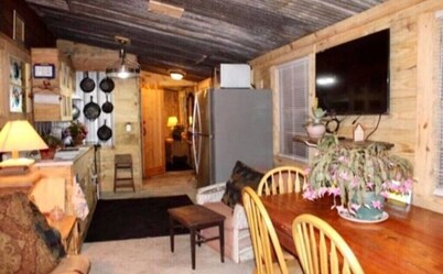 Southern comfort cabin in Ludowici
