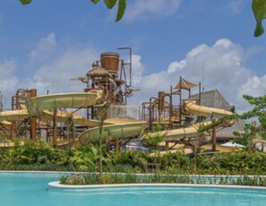 Indoor pool, outdoor pool