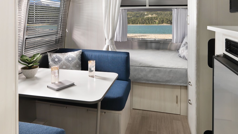 AutoCamp Asheville by null