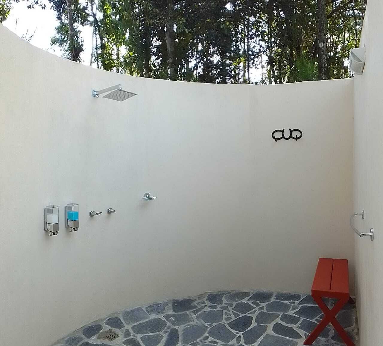 Dusj på badet