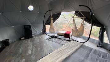 Dome 5 | 1 bedroom, free WiFi, bed sheets