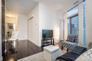 Business Suite | Living area