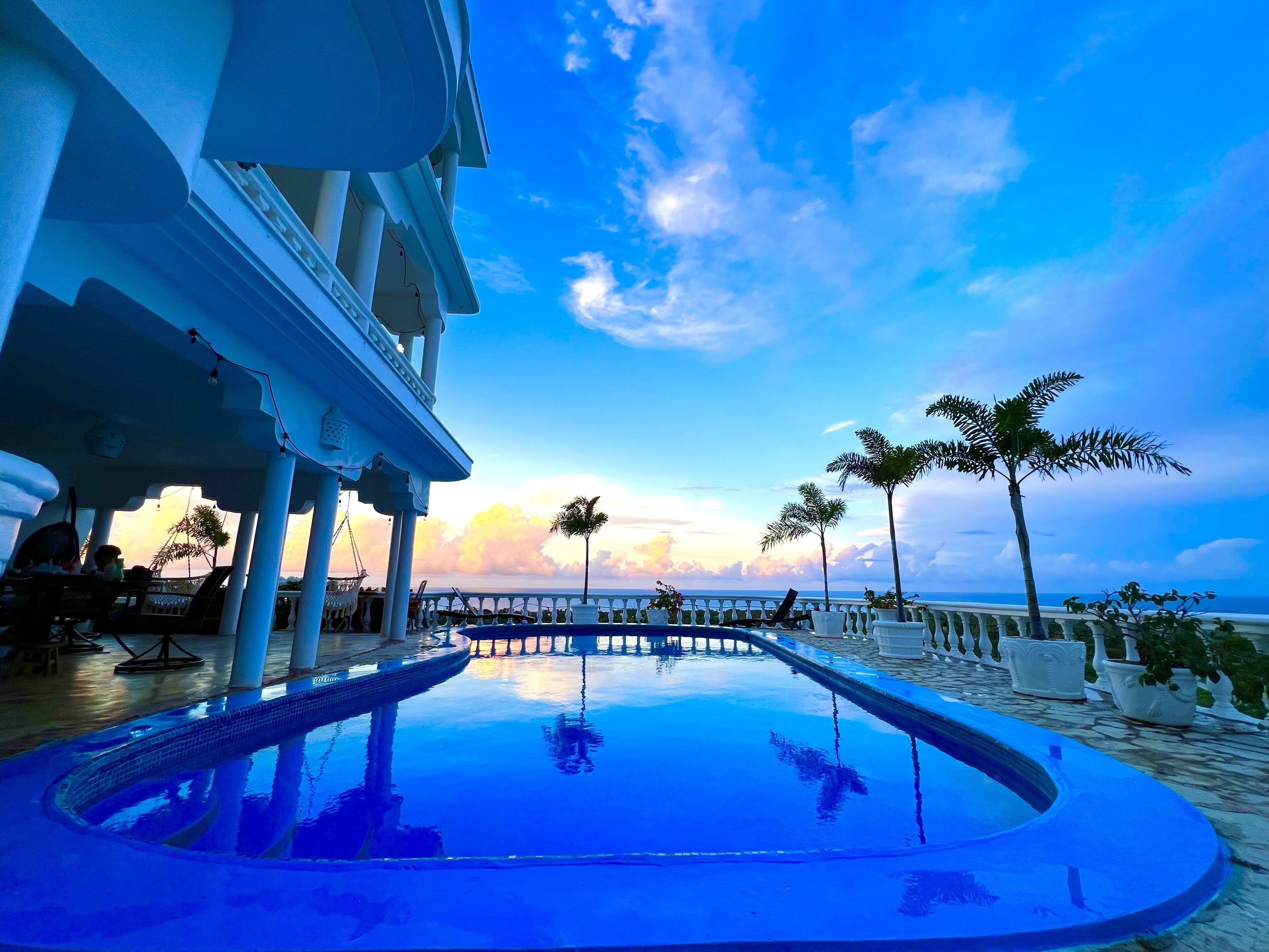 2 outdoor pools, open 8:00 AM to 9:00 PM, sun loungers