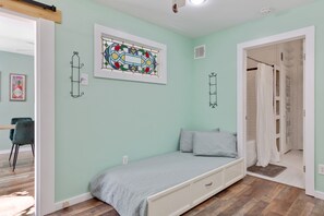 2 Schlafzimmer, Bügeleisen/Bügelbrett, WLAN, Bettwäsche