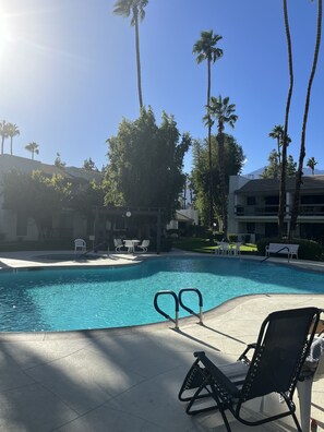 Beheizter Pool
