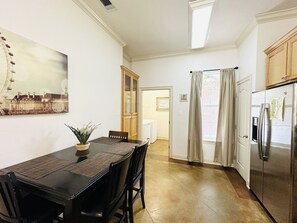Dining - Villa 1, spacious townhouse in Tickfaw, LA (Tickfaw)