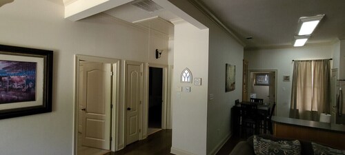 Villa 1, spacious townhouse in Tickfaw, LA