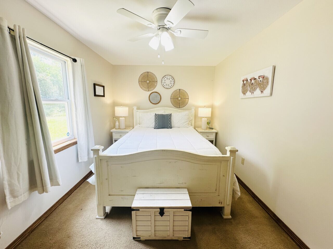 1 bedroom, iron/ironing board, travel crib, free WiFi