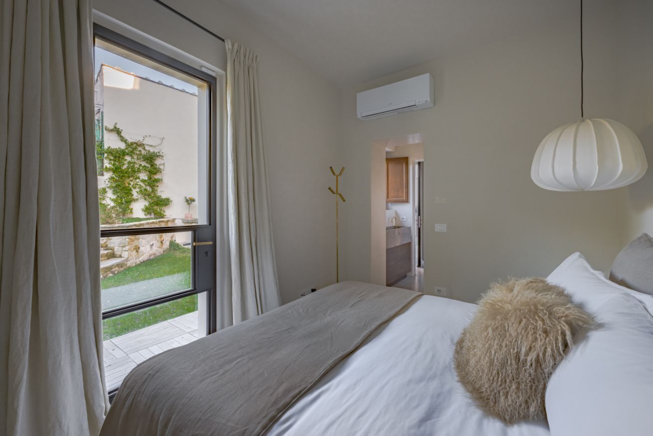 3 bedrooms, iron/ironing board, WiFi