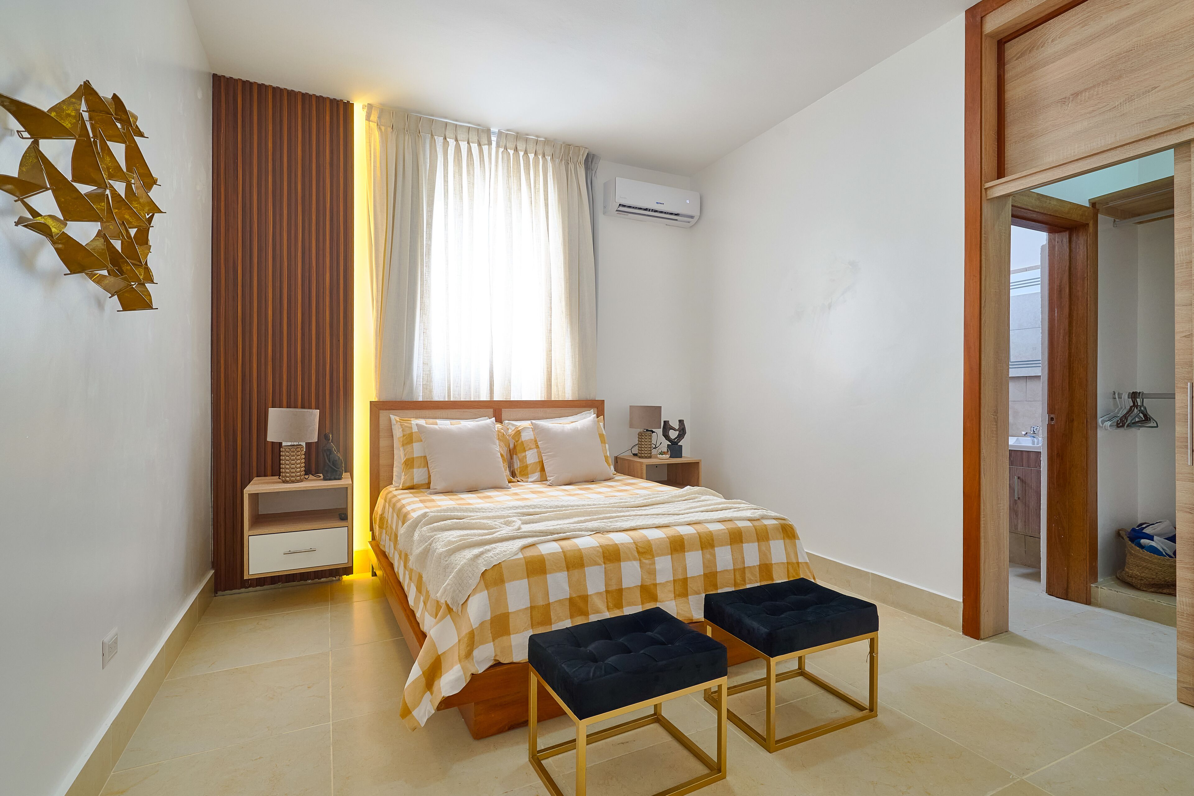 4 Schlafzimmer, Bügeleisen/Bügelbrett, kostenloses WLAN, Bettwäsche