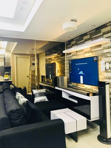 Condo For Rent at Azure Urban Resort Residences Bicutan Paranaque City near NAIA