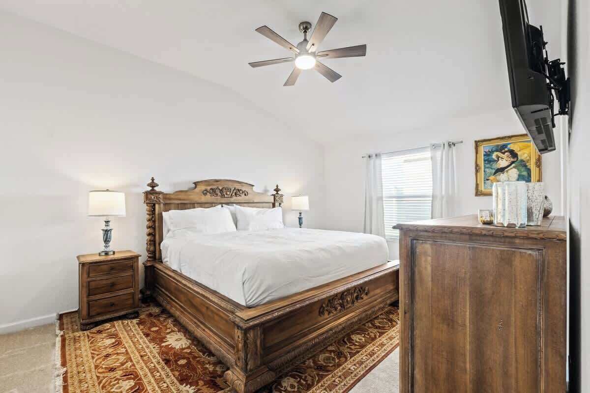 3 多间卧室、熨斗/熨衣板、WiFi、床单