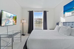 Apartment (3 Bedrooms) | Property amenity - 4862 Cayview Avenue #303 (Orlando)