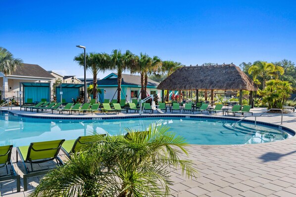 House (5 Bedrooms) | Property amenity