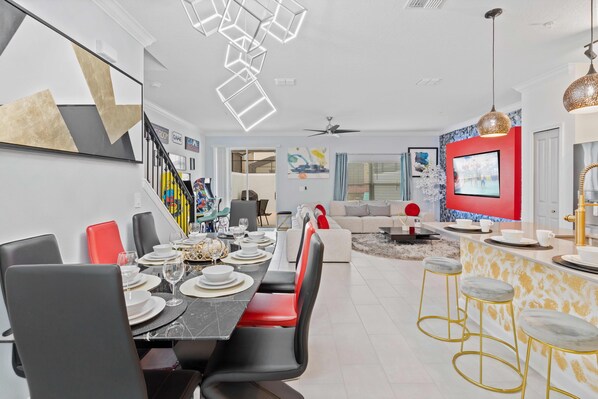 منزل (5 Bedrooms) | وسائل الراحة في المنشأة