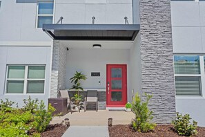 House (5 Bedrooms) | Property amenity