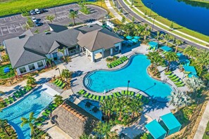 منزل (5 Bedrooms) | وسائل الراحة في المنشأة