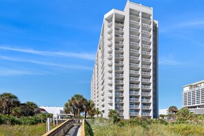 Exterior - Kingston S Hampton 1107 w/Outdoor Pool & Beach (Myrtle Beach)