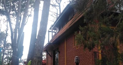 Chalet Mar Azul a 2 Cuadras del mar Apto 6 Personas