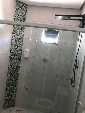 Traditional Suite | Bathroom