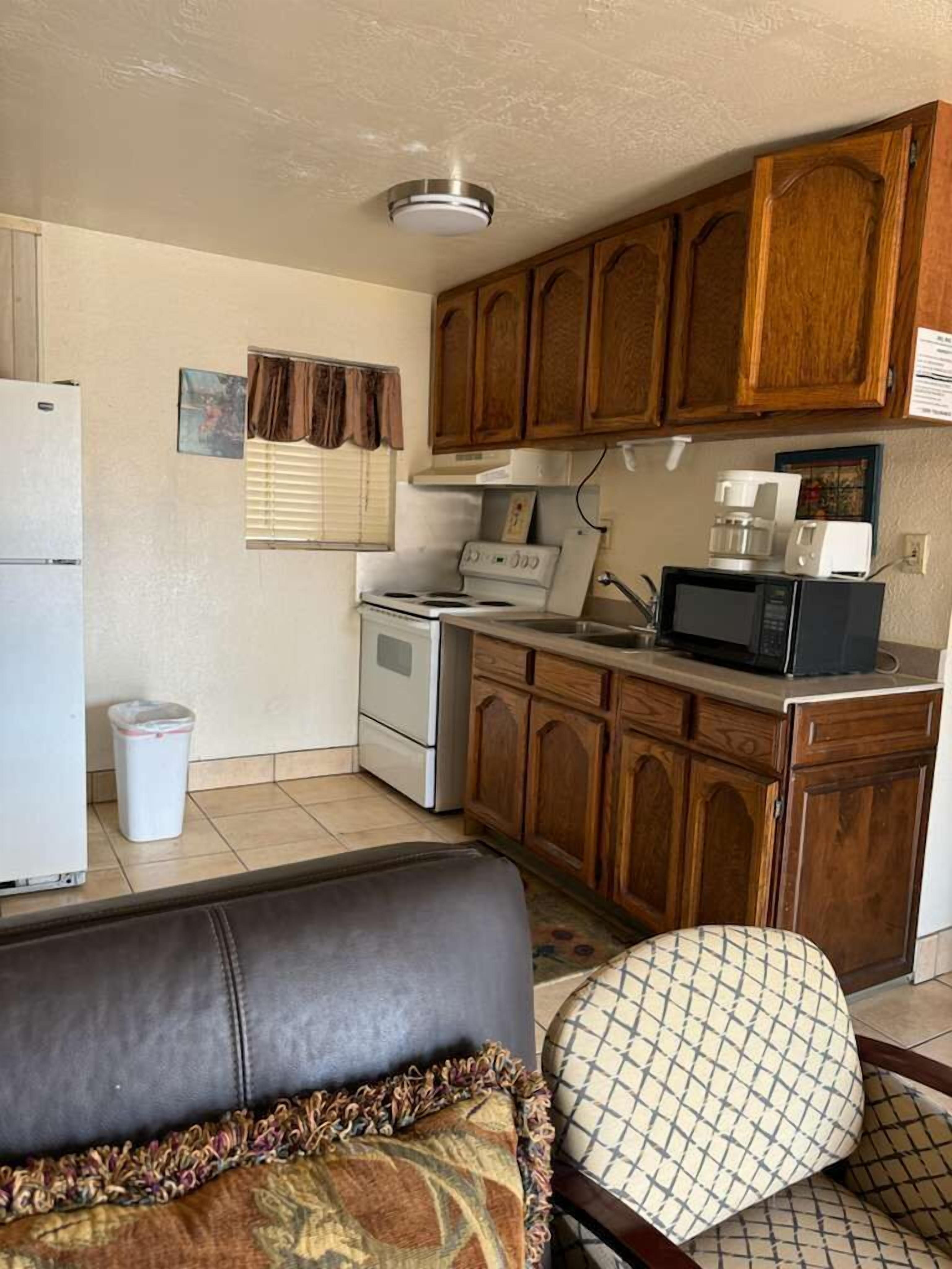 2 Queen Beds Apartment Non-Smoking | 私人简易厨房 | 迷你冰箱、微波炉