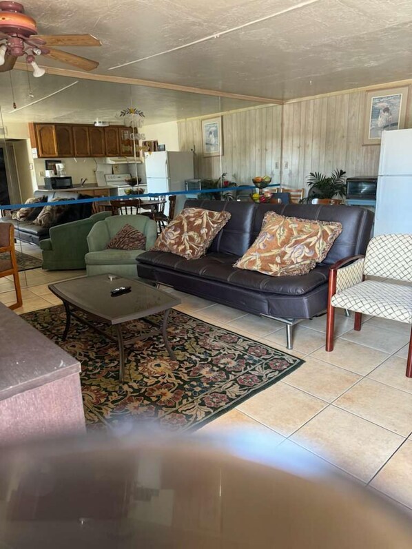 2 Queen Beds Apartment Non-Smoking | Private kitchenette | Mini-fridge, microwave - Del Rio Hotel O near Mesa Downtown (Mesa)