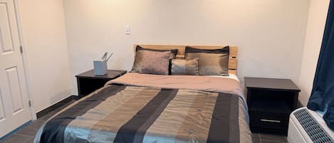 Room, 1 Queen Bed, Non Smoking