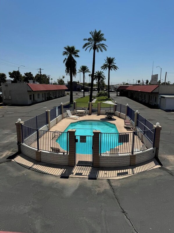 Alberca al aire libre 