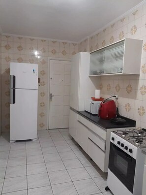 Private kitchen - Apto Frente ao Mar- Vila Tupi (Vila Tupi Praia Grande)