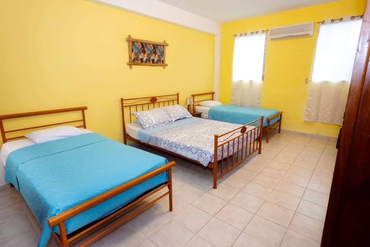 Departamento de luna de miel | 1 habitación, decoración personalizada y muebles diferentes