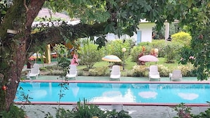 Terrace/patio - Valle de Antòn Suites  (El Valle de Anton)