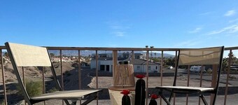 Centrally Located | Lake Views | Pool | King Bed