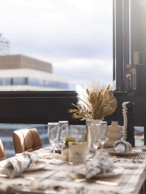 Dining - Valley Centre Boutique 2Bed2bath Apt w/Pool + Car (Fortitude Valley)