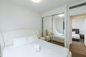 2 bedrooms, desk, iron/ironing board, free WiFi - River&City View w/ pool 2BR Apartment @SouthBNE (South Brisbane)