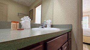 룸 | 욕실 | 헤어드라이어, 타월