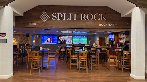 The Willowbrook Golf Hotel At Split Rock