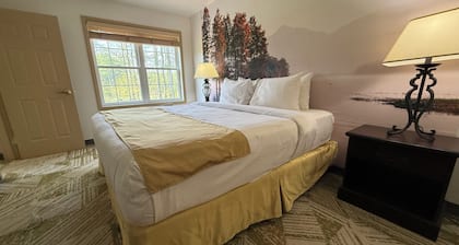 The Willowbrook Golf Hotel At Split Rock