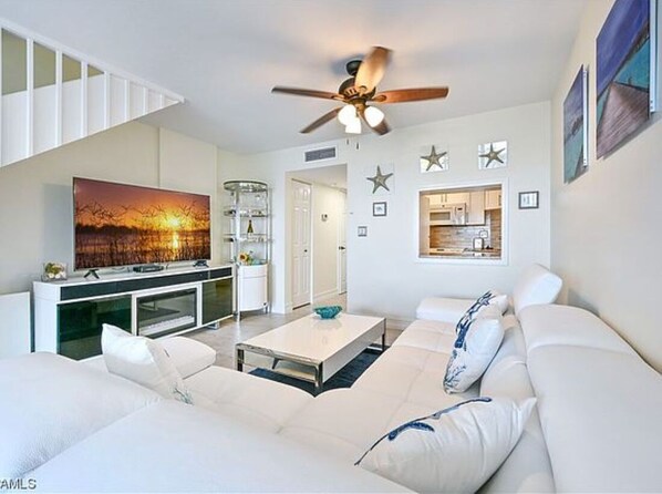 リビング エリア