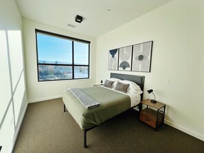 2 bedrooms, WiFi, bed sheets - Venue View: Midtown BZN! (Bozeman)