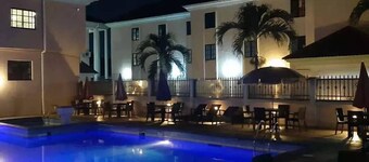 Impeccable Hotel by HomeVille Plus Benin