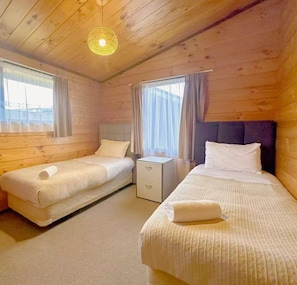 1 bedroom, individually decorated, individually furnished