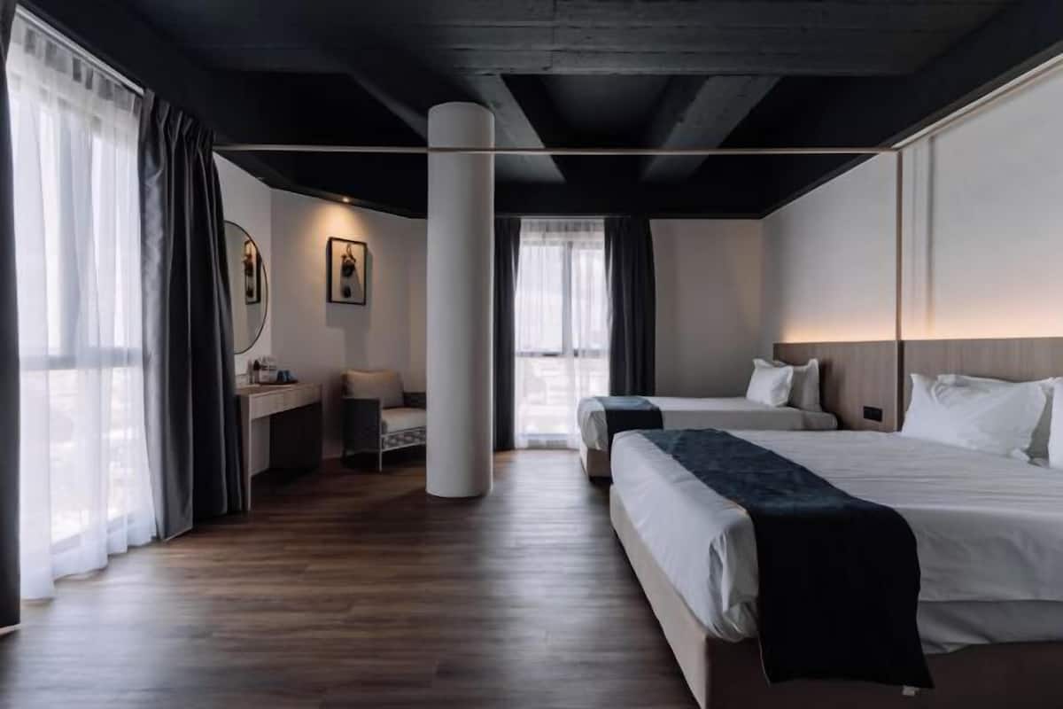 1 bedroom, desk, free WiFi