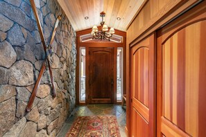 Interior - Clouds Rest Dollar Point Luxury 6 BR  - Lake Views - Hot Tub & Game Room (Tahoe City)