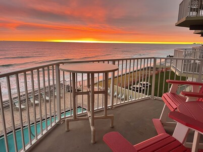 Direct oceanfront Stunning sunrises Heated pool pets under 20lbs stay free. 