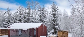 Pod LiĆĄÄĂm kopcem 2+2 hot tube by Interhome